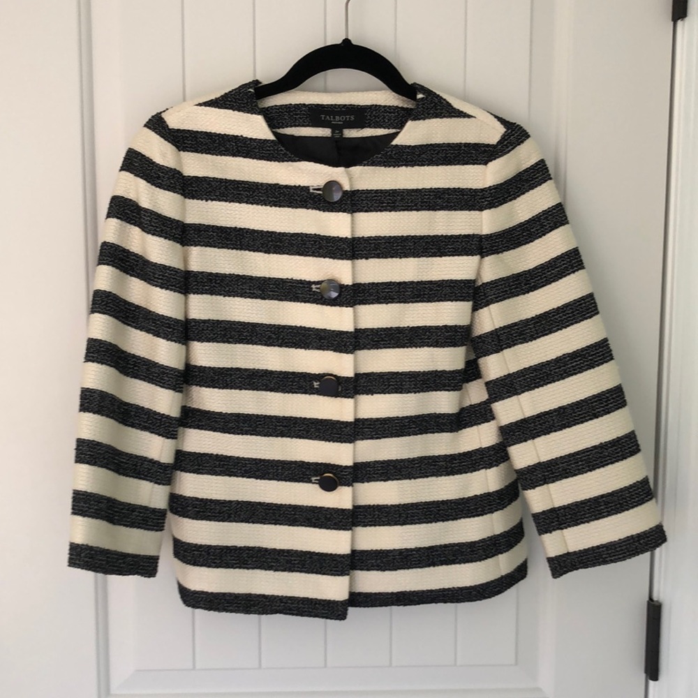Talbots Size 2 petite, 3/4 sleeve blazer